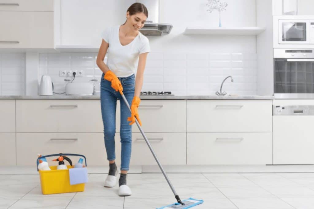 Simple kitchen cleaning tips